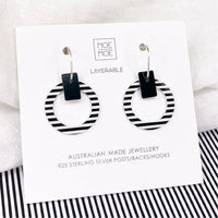 Moe Moe -     Ahoy Small Outline Circle Hoop Earring.